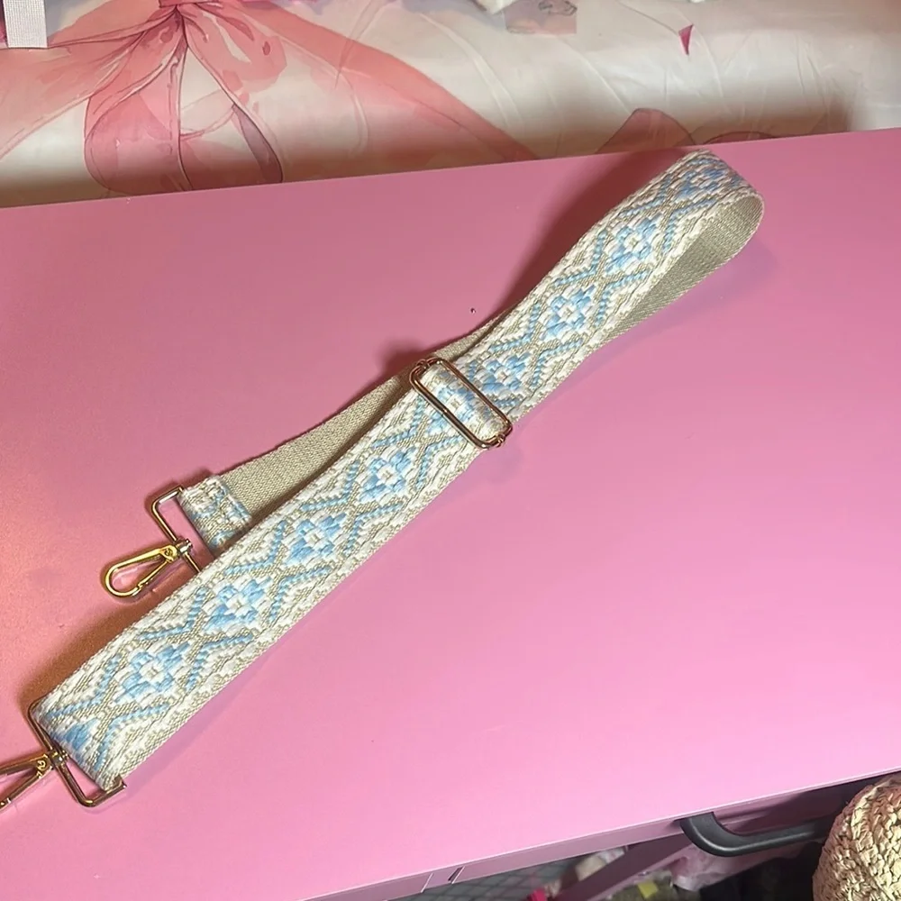Stylish Blue and Cream adjustable purse Strap - Picture 1 of 4